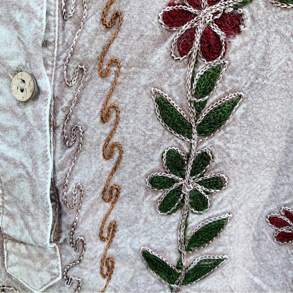 Sacred Threads Top - Picture 4 of 4